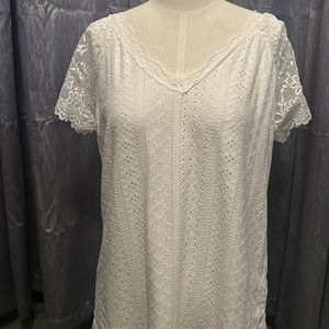 White SHEIN v neck tunic size xl